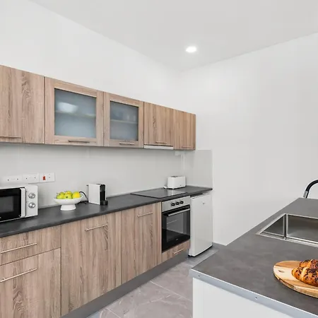 Theon Urban By Nomads Apartmán Paphos