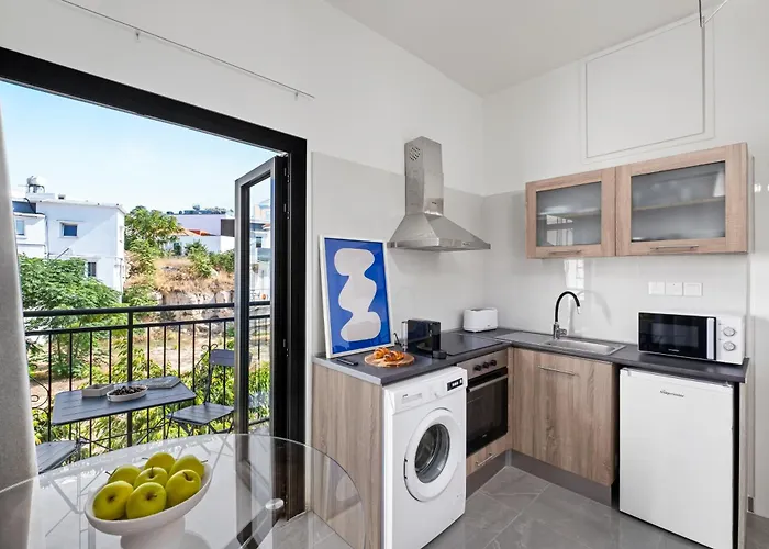 Theon Urban By Nomads