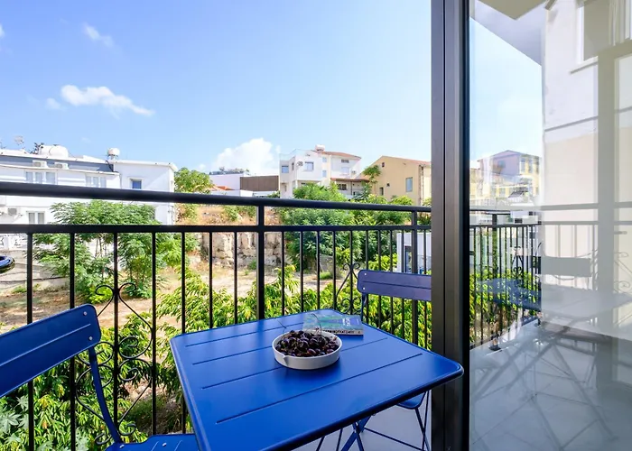 Theon Urban By Nomads Πάφος