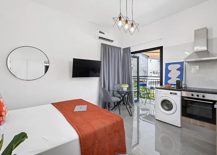 Theon Urban By Nomads