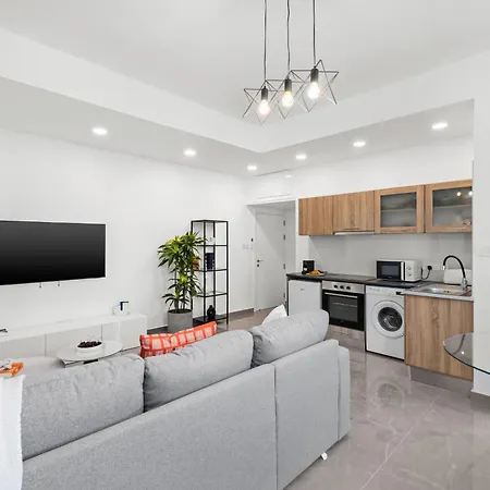 Theon Urban By Nomads Pafos