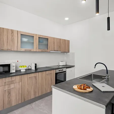 Apartamento Theon Urban By Nomads Pafos