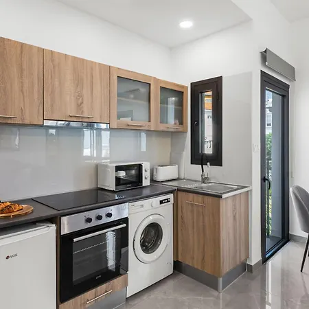 Apartament Theon Urban By Nomads Pafos