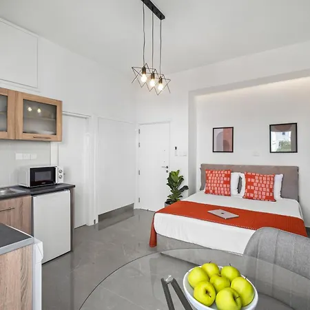 Theon Urban By Nomads بافوس