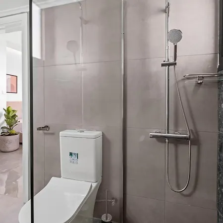 Theon Urban By Nomads بافوس